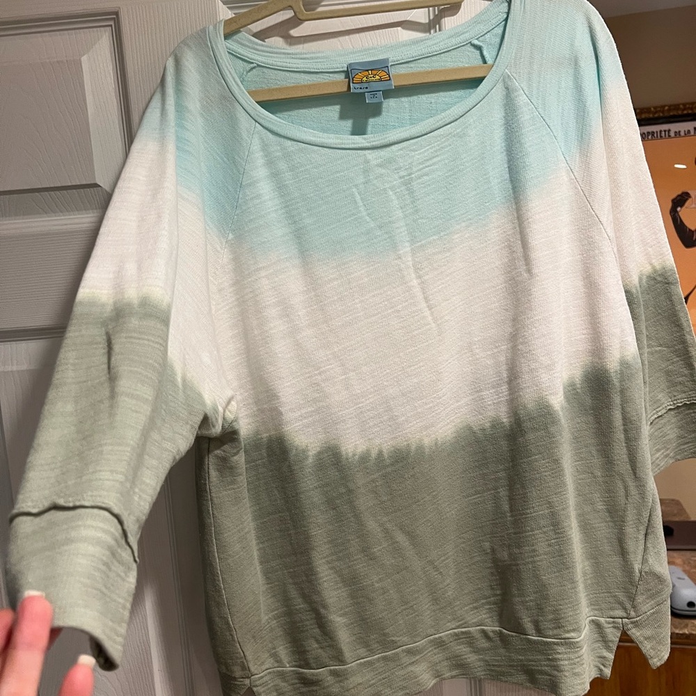 C&C California Mint and White Ombre Sweatshirt